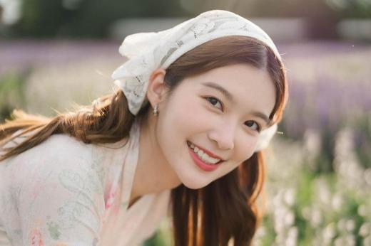 美女靠直播带货卖酒赚取人生第一桶金